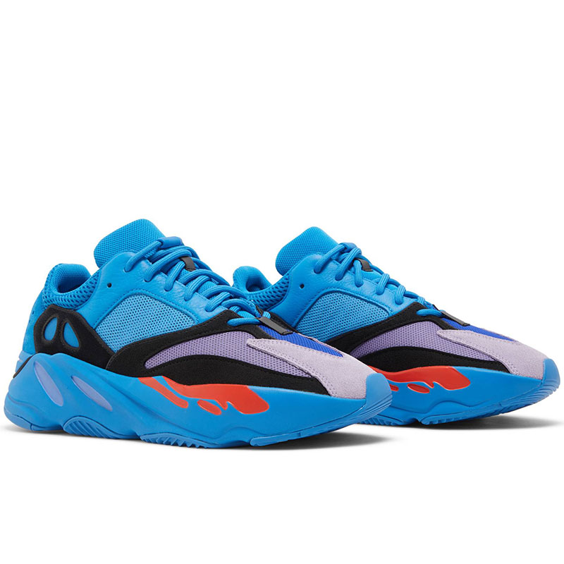 "Special Price" yeezy BOOST 700 