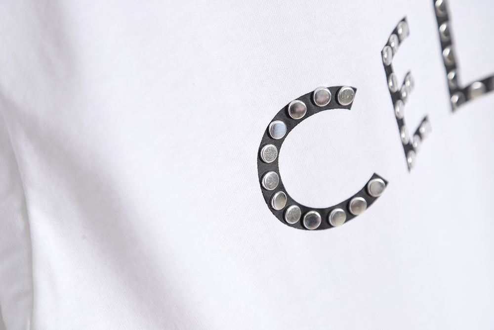 CELINE 22SS rivet heart letter short-sleeved T-shirt