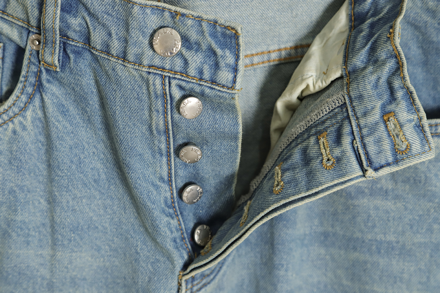 Prada 23SS Triangle Logo Washed Jeans
