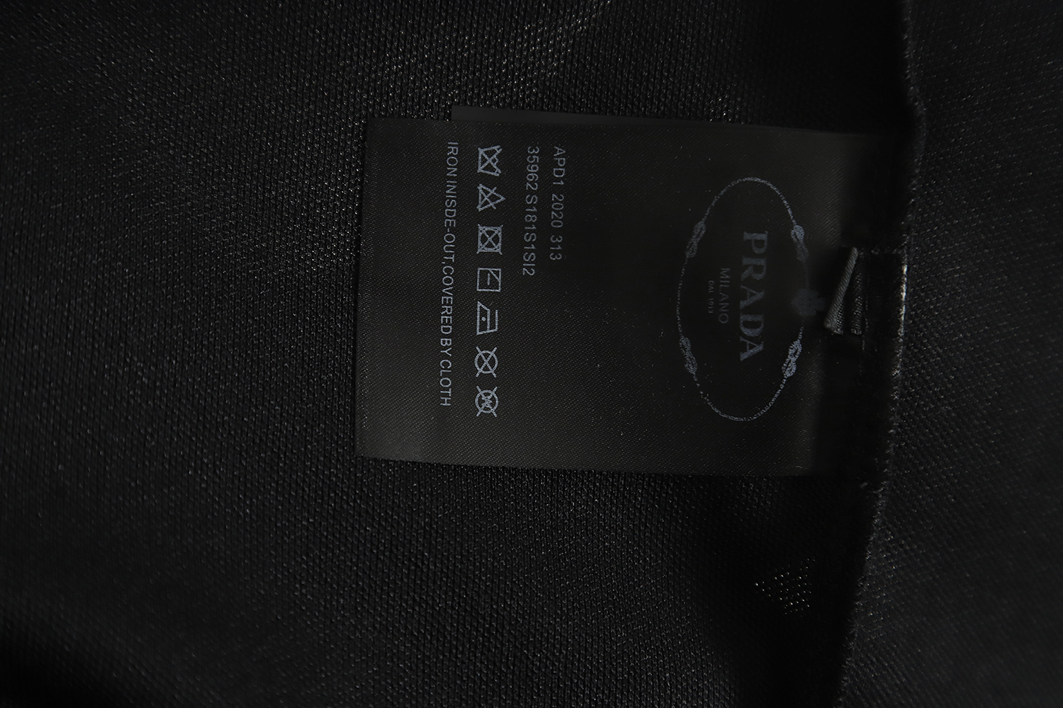 Prada Classic Triangle Polo Short Sleeve TSK1