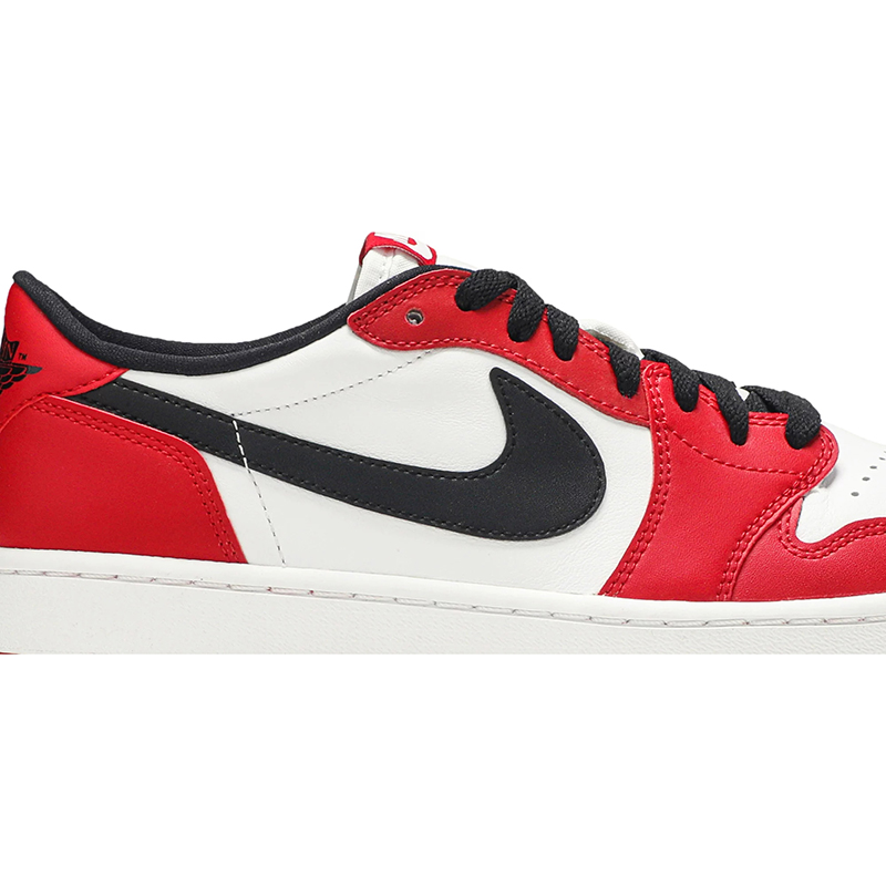 Air Jordan 1 Retro Low OG 