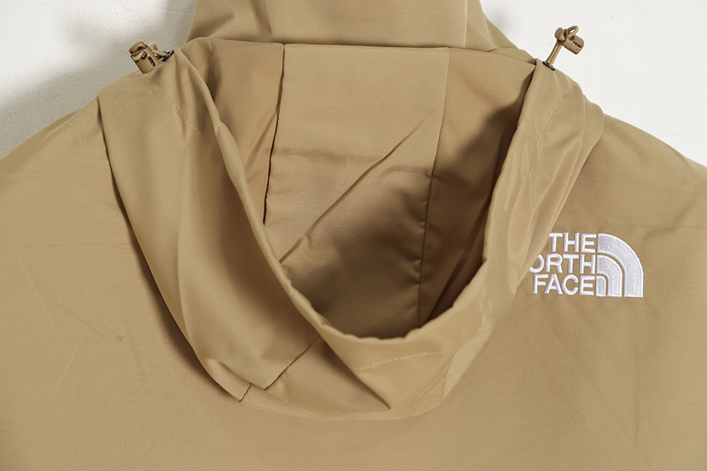 The North Face TNF Sleeve Logo Embroidered Technical Jacket