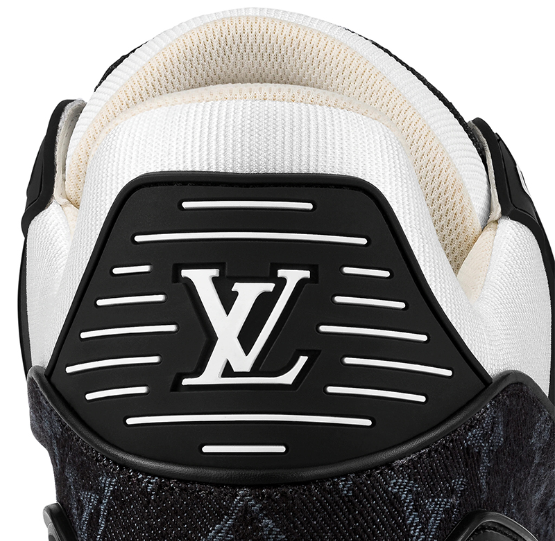 Louis Vuitton Trainer White Black