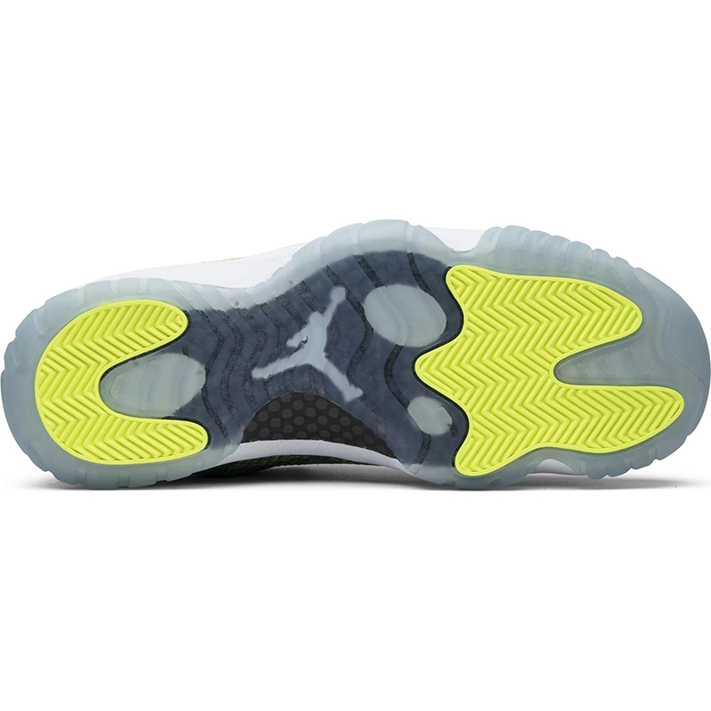 Air Jordan 11 Retro Low 