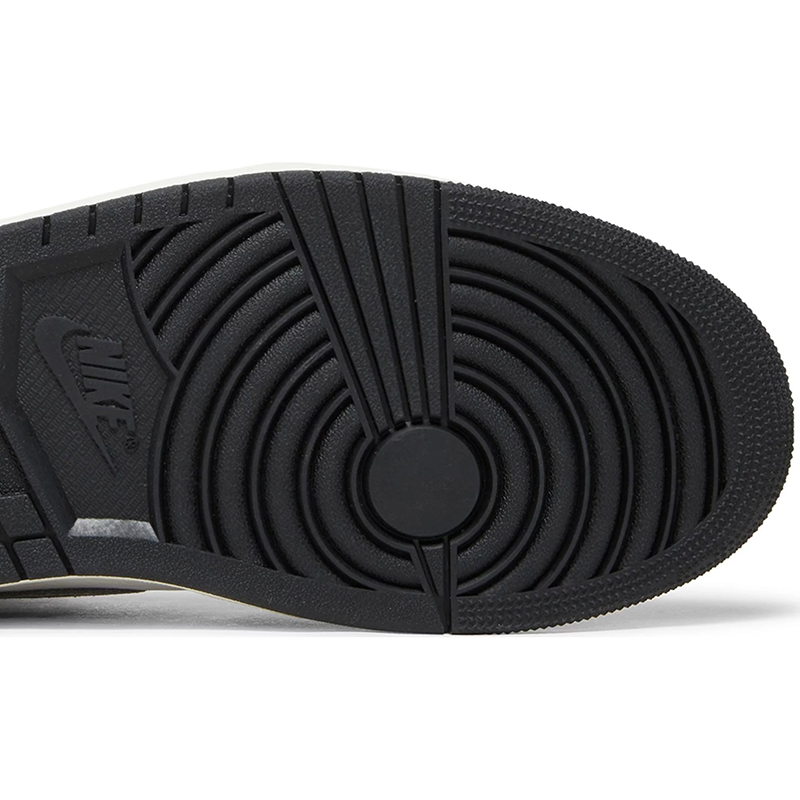 Air Jordan 1 Retro High OG 'Washed Black'