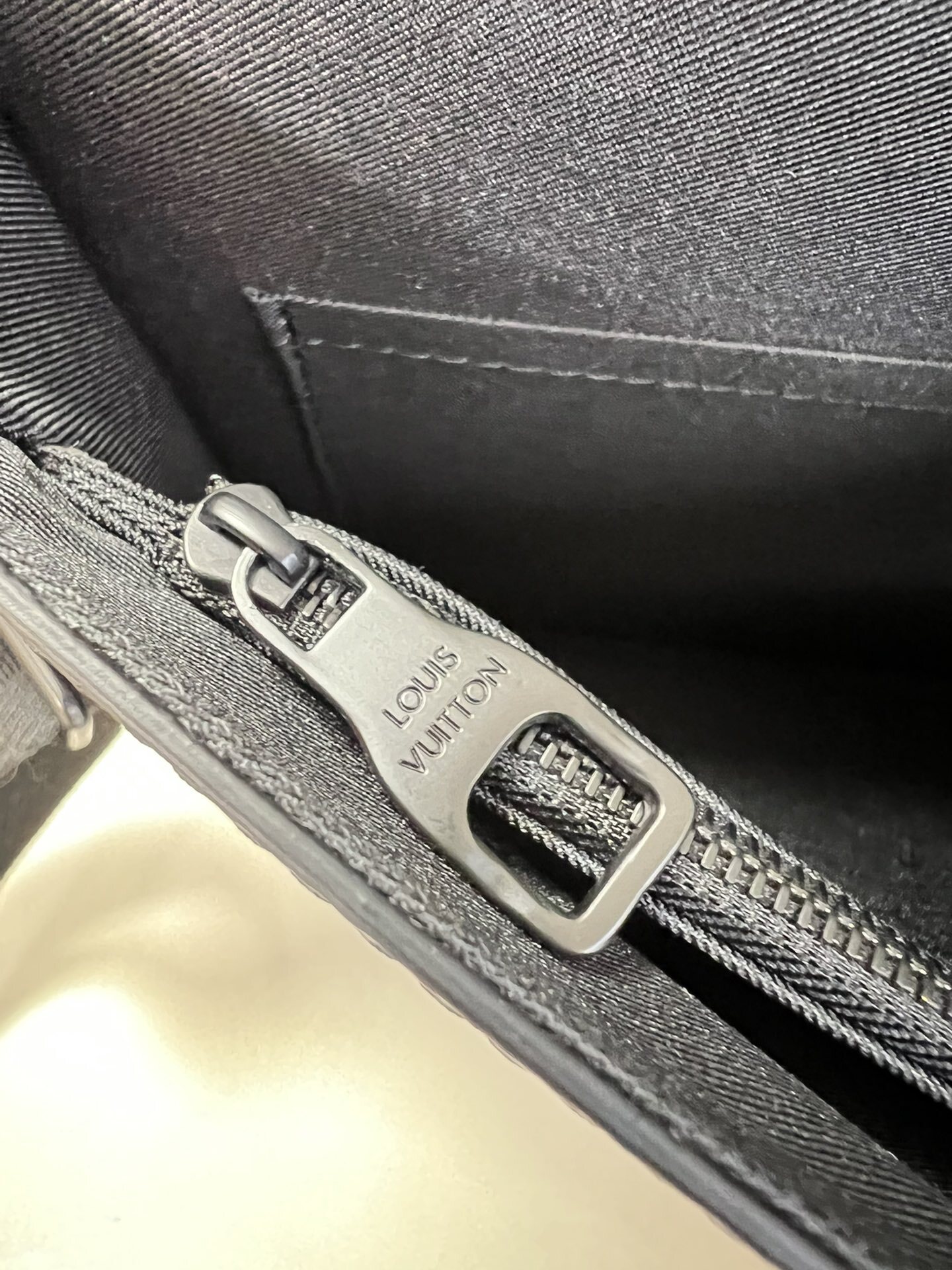 Louis Vuitton Bags M20835 39*30*8cm