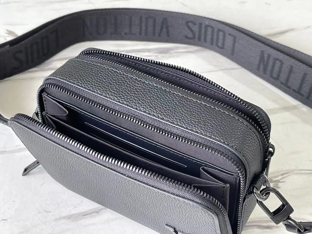 Louis Vuitton Bags M59161 18.5*11*6.5cm