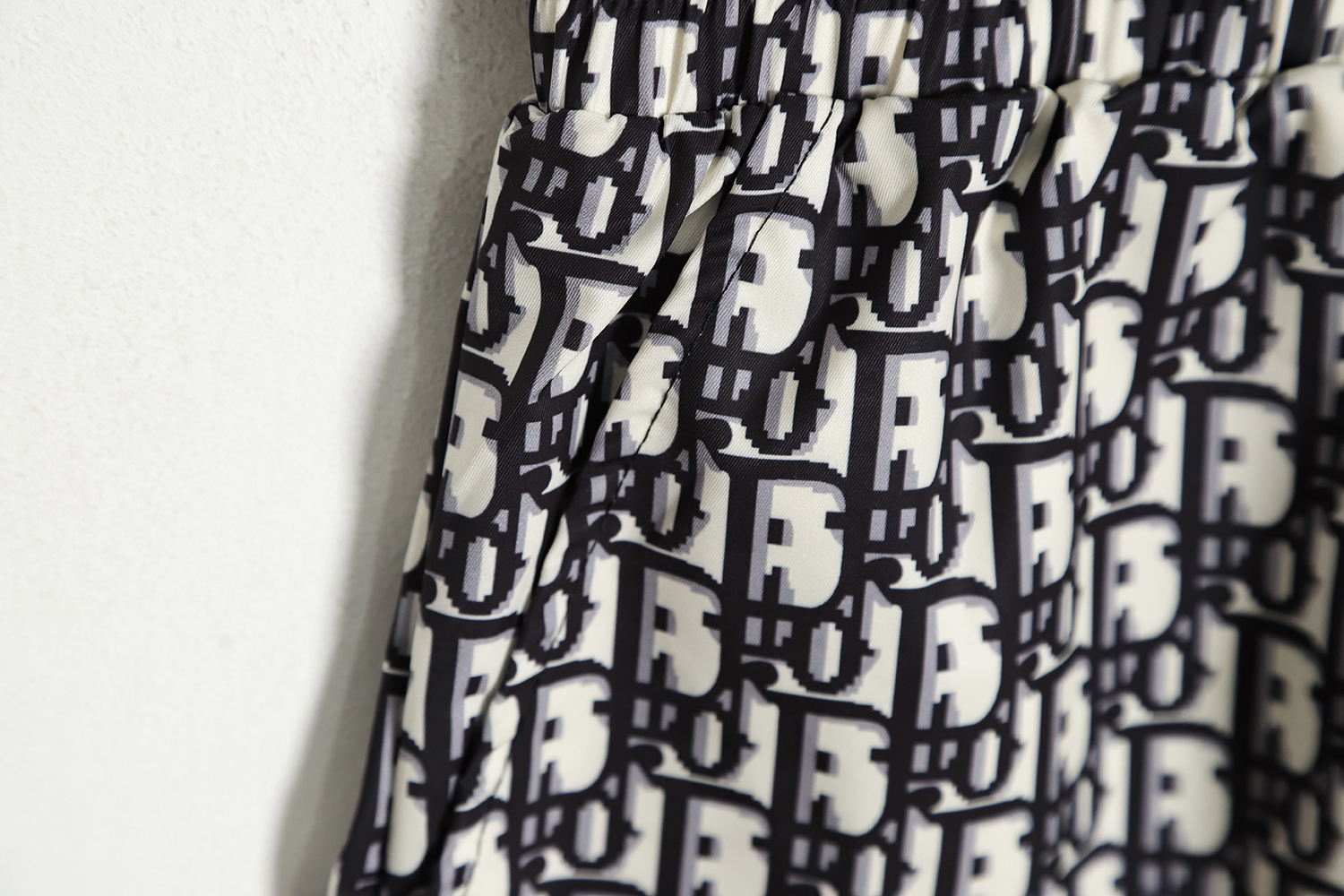 DIOR full print old flower beach shorts