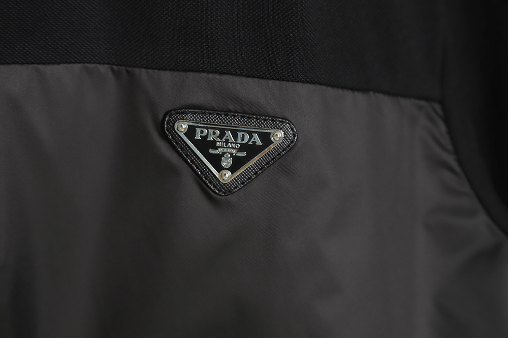 Prada 22ss triangle standard nylon stitching Polo short sleeve TSK1