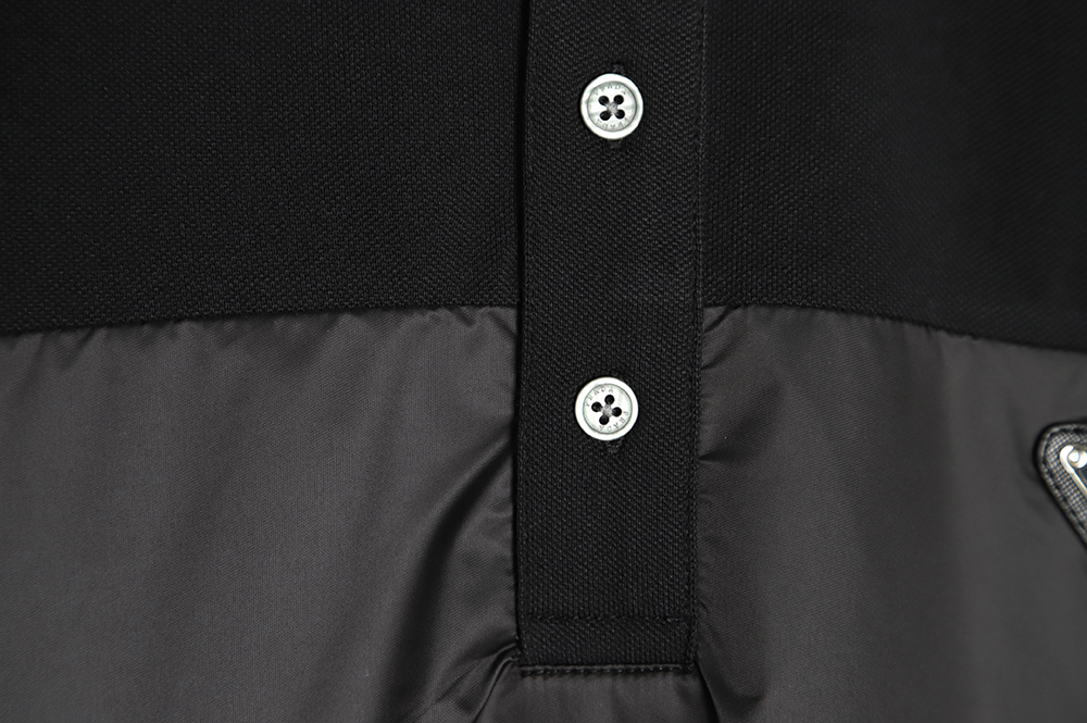 Prada 22ss triangle standard nylon stitching Polo short sleeve TSK1