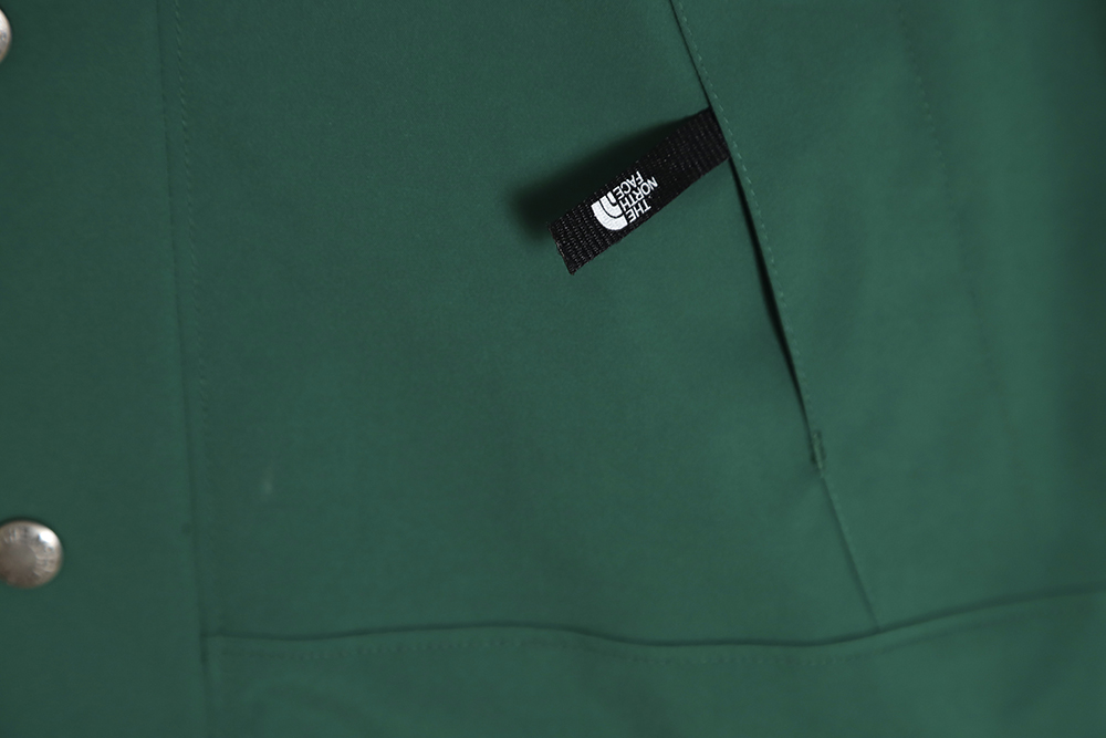 The North Face Classic 1990 Outdoor Jacket [Kids Edition] TSK4