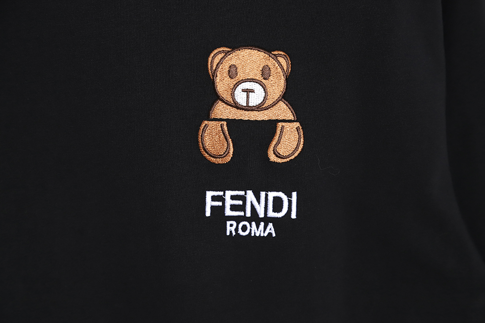 Fendi 23ss Chest Embroidered Bear Short Sleeve TSK1