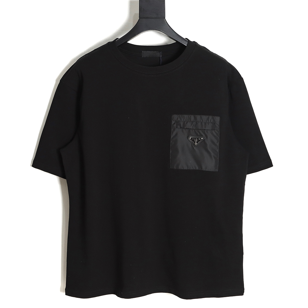 Prada 23ss spring and summer nameplate pocket triangle short-sleeved T-shirt