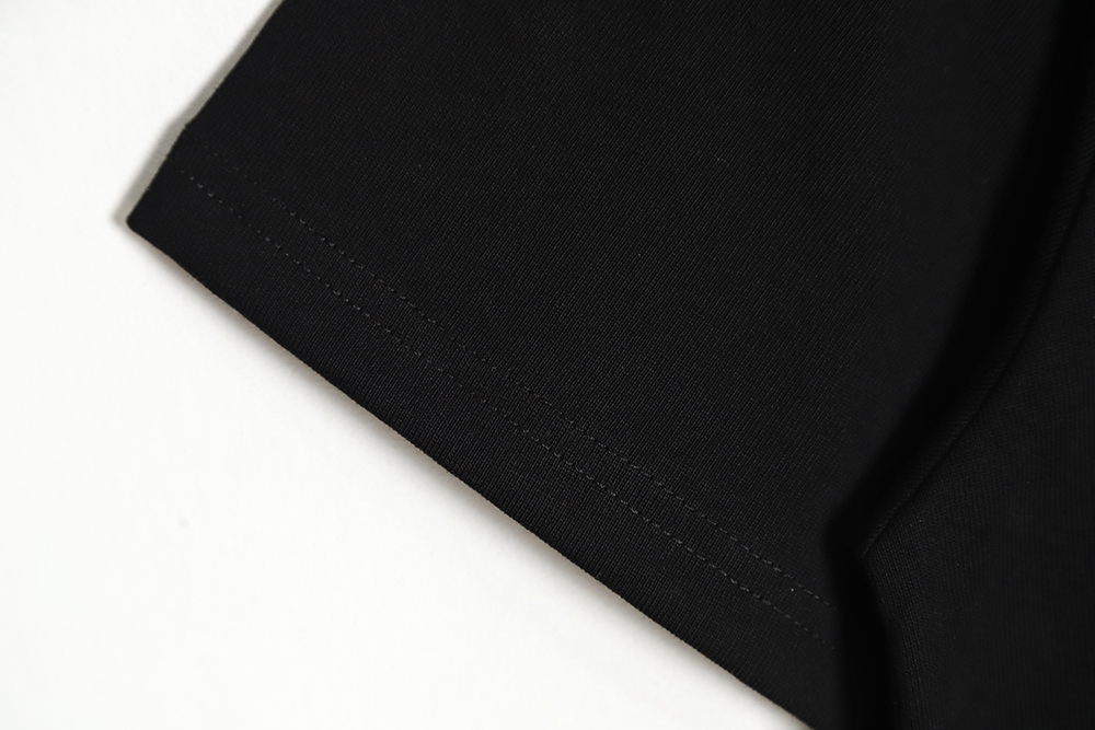 vujade 23SS small standard short-sleeved T-shirt TSK1