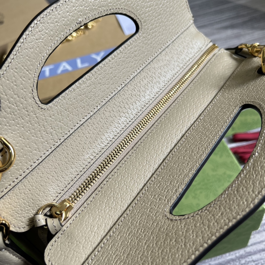 Gucci Bags 693724 25.5*19*10cm
