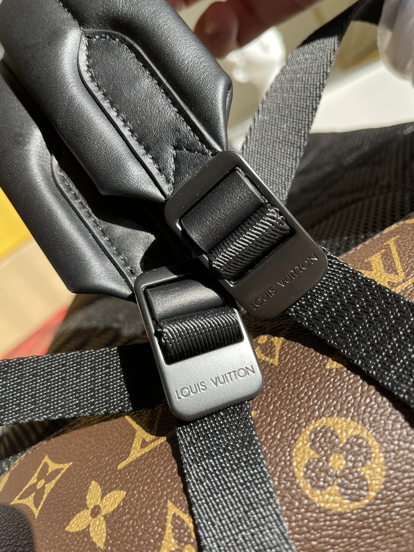 Louis Vuitton Bags M45335 32*42*15cm