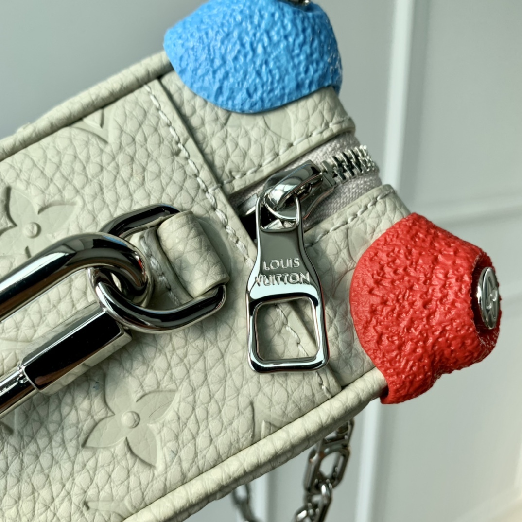 Louis Vuitton Bags M81606 18.5*13*8cm