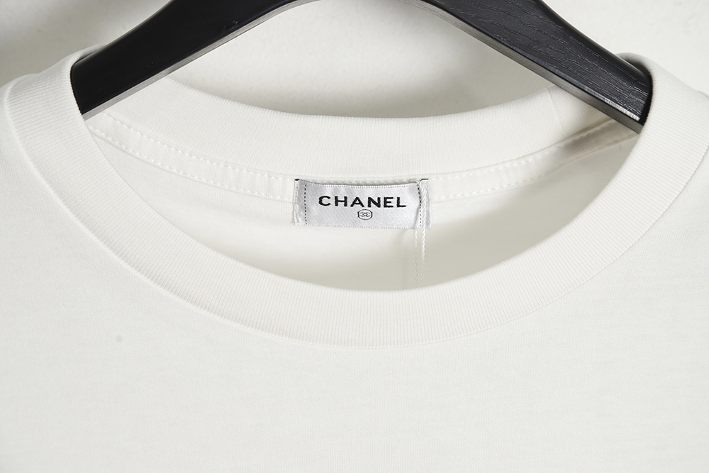 CHANEL 21ss small logo embroidery short-sleeved T-shirt