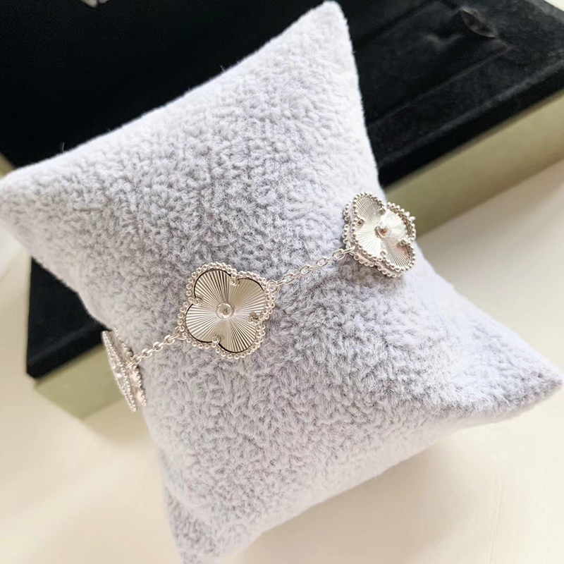 Van Cleef & Arpels Bracelet Vintage Alhambra