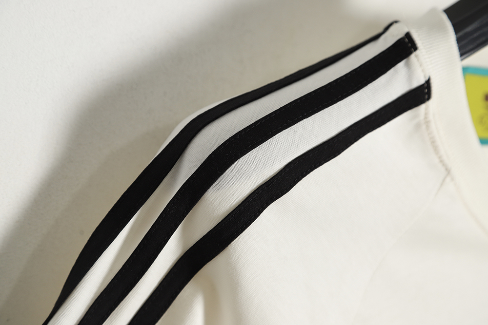 Gucci & Adidas Joint 22ss Trefoil Print Webbing Short Sleeves