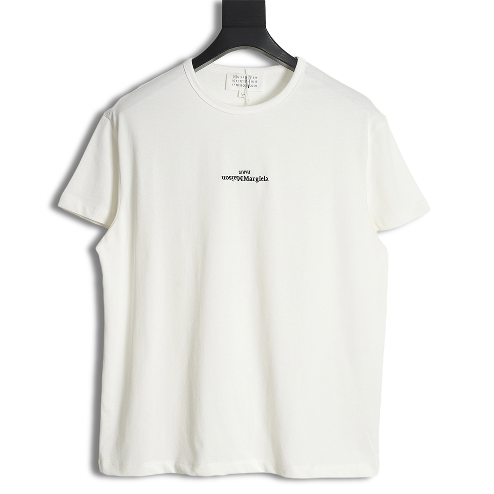 Maison Margiela 23SS Upside Down Letter Short Sleeve T-Shirt