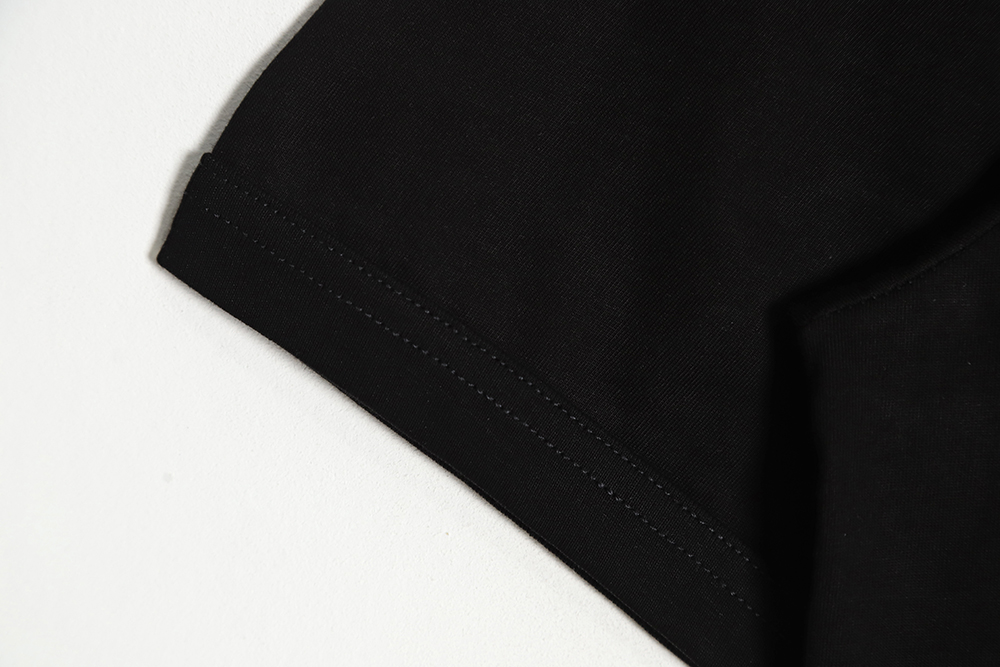Prada 23SS neckline triangle standard short-sleeved T-shirt TSK1