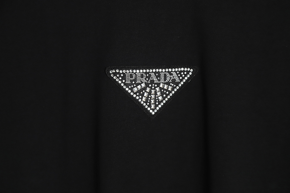 PRADA PRD 23SS Triangle rhinestone standard short-sleeved T-shirt TSK1