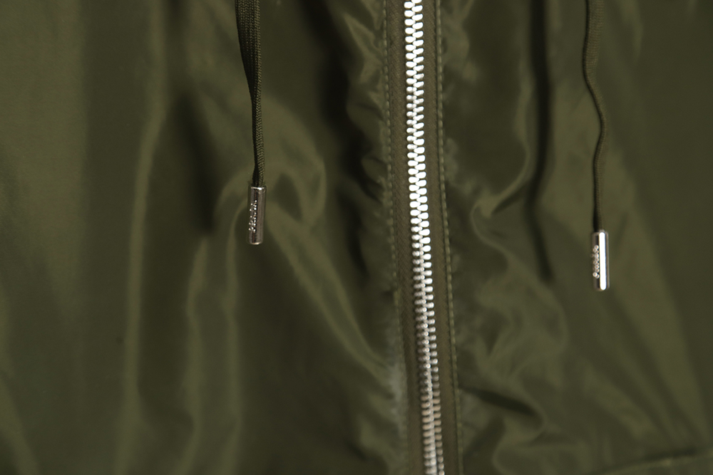 PRADA PRD 23SS nylon triangle logo hooded light jacket jacket