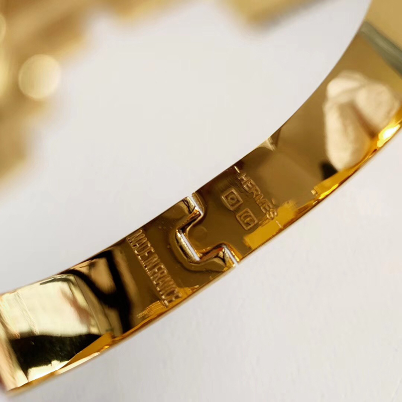HERMES Clic H bracelet pink