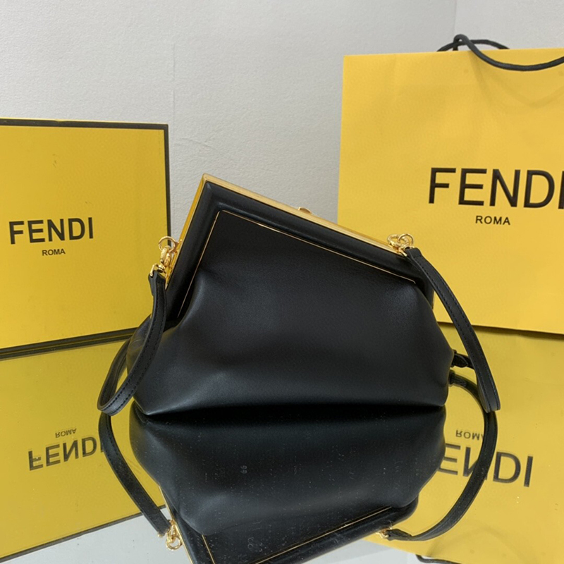 Fendi Bags 56829 26*9.5*18cm