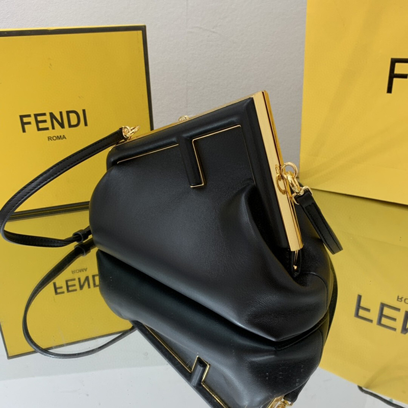 Fendi Bags 56829 26*9.5*18cm