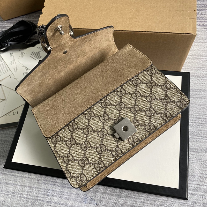 Gucci Bags 421970 20*15.5*5cm