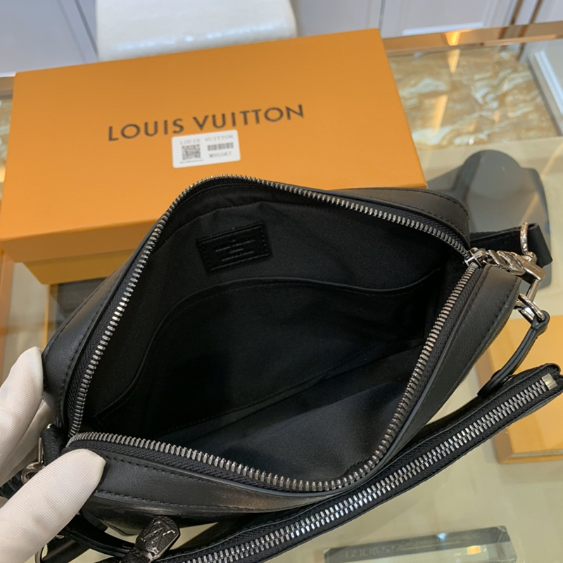 Louis Vuitton Bags M69443 25*18.5*7cm