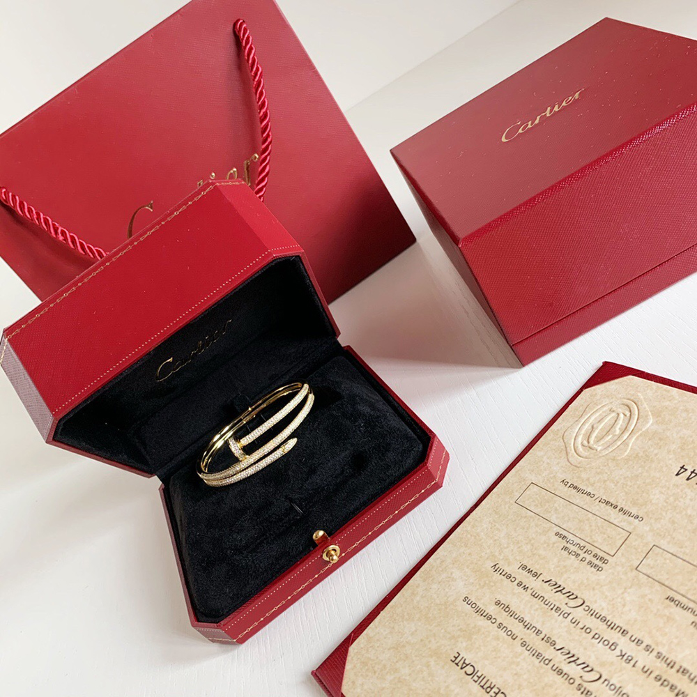Cartier Juste un Clou bracelet DF755320
