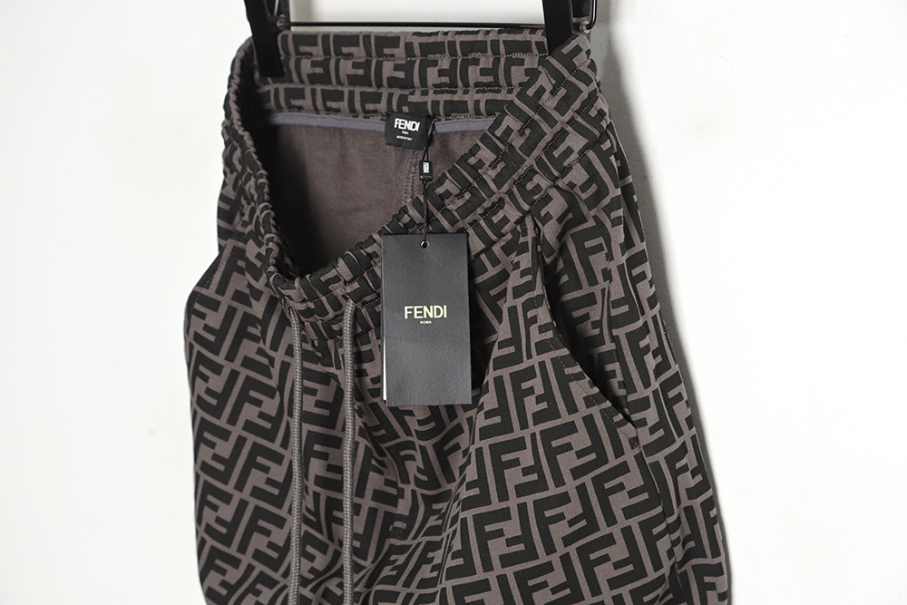 Fendi 23ss full print double F shorts TSK1