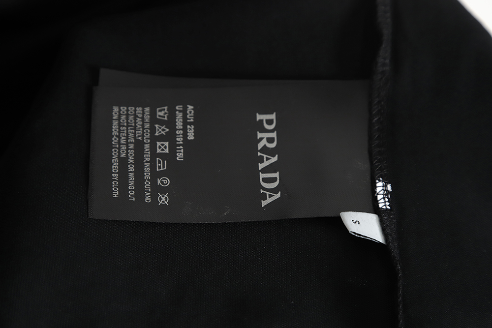 Prada 23ss letter print short sleeve short sleeve TSK1