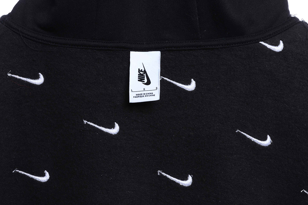 Nike  swoosh hooded sweatshirt with full hook embroidery