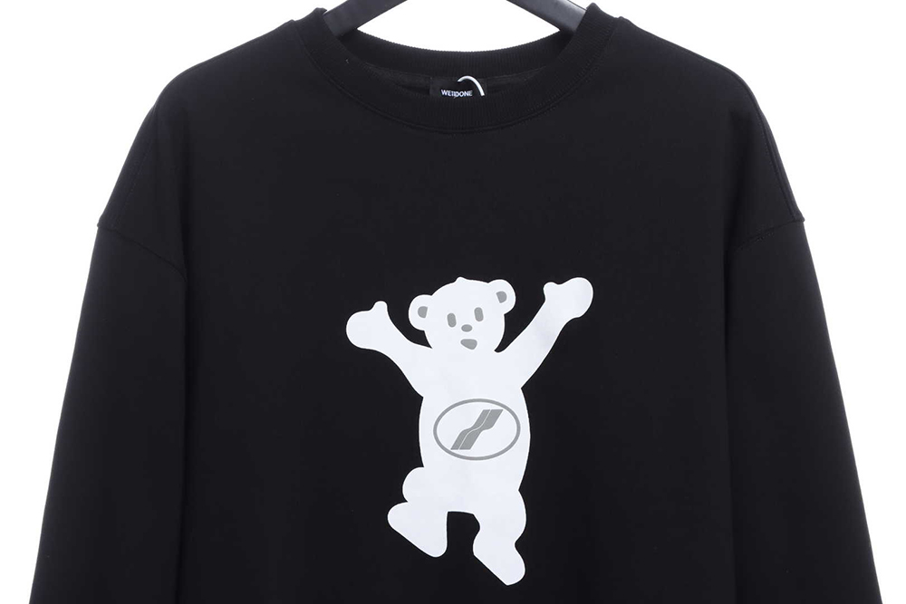 We11done limited bear print sweater TSK1