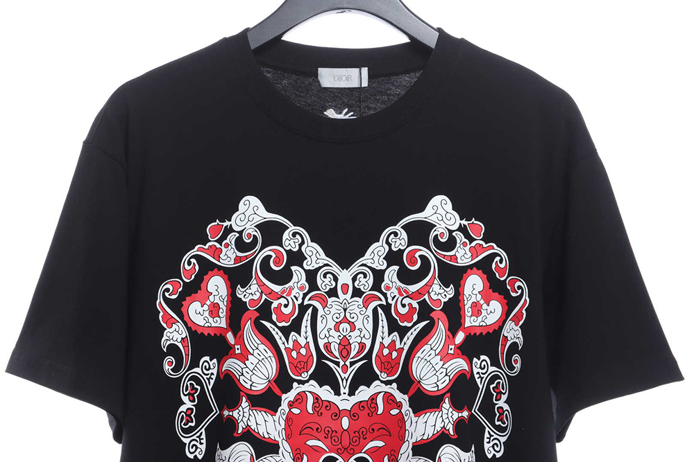 Dior Valentine's Day limited edition heart logo short sleeves