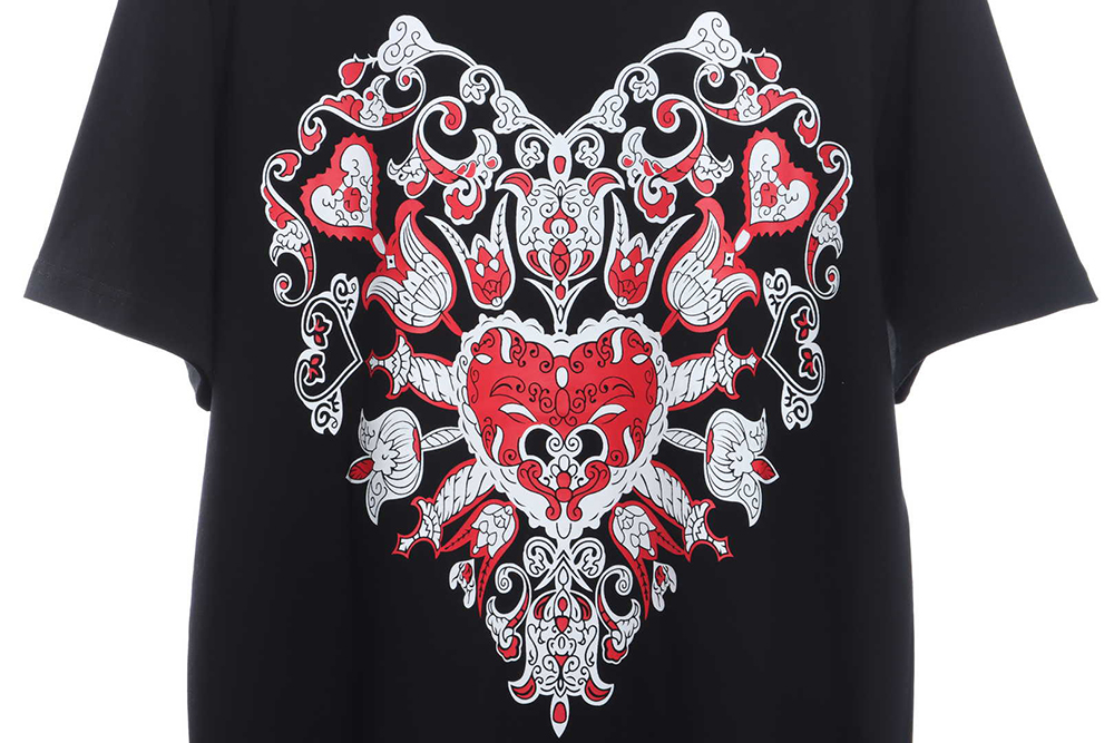 Dior Valentine's Day limited edition heart logo short sleeves