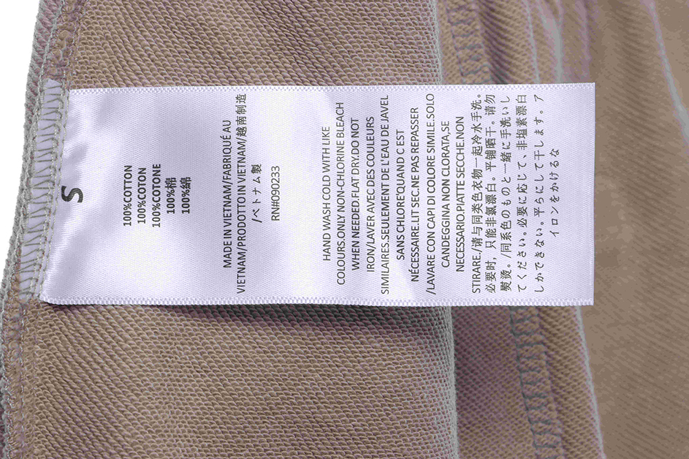 Double thread flocked letter small label shorts