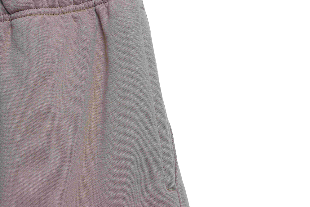 Double thread flocked letter small label shorts