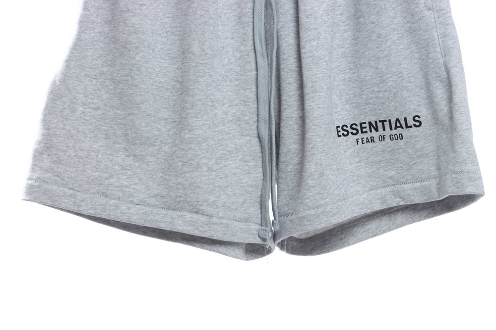 Double Line Eighth Season Flocked Print Letter Shorts