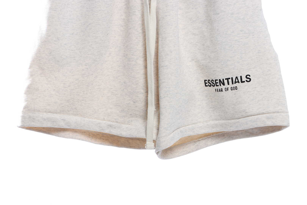 Double line eighth season flocking printed letter shorts TSK1