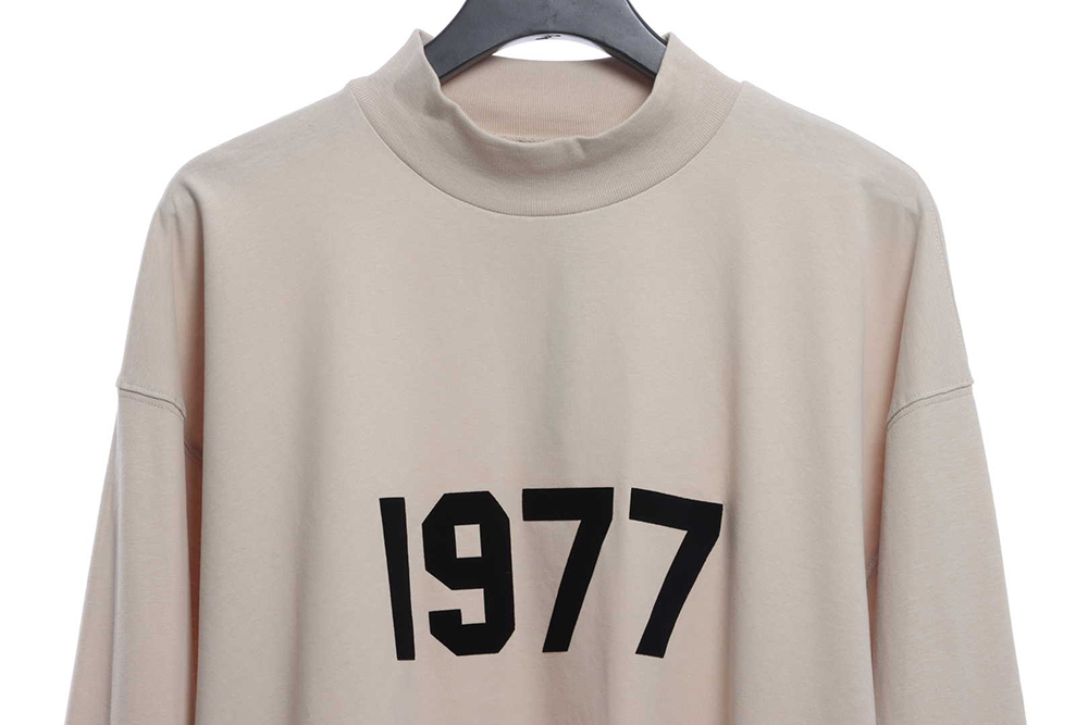 Double line 1977 flocking print long sleeve TTSK2