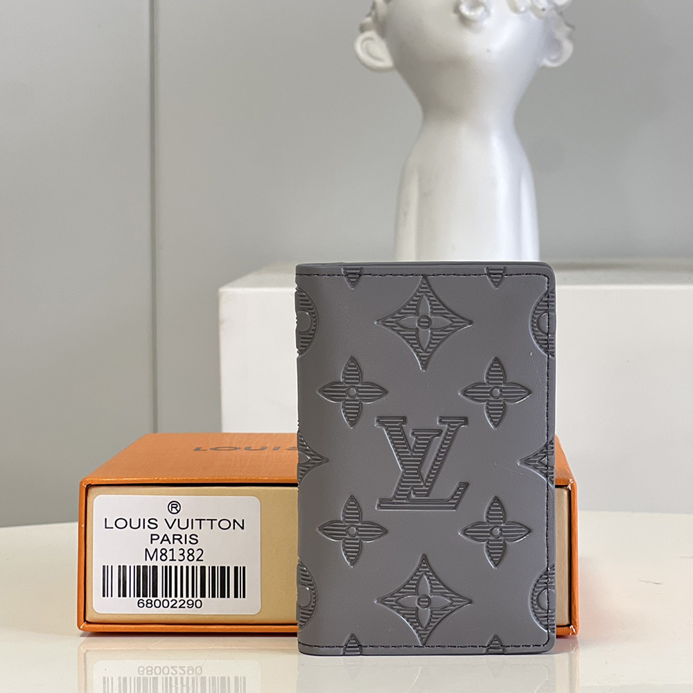 Louis Vuitton Wallets M81382 8*11*1cm