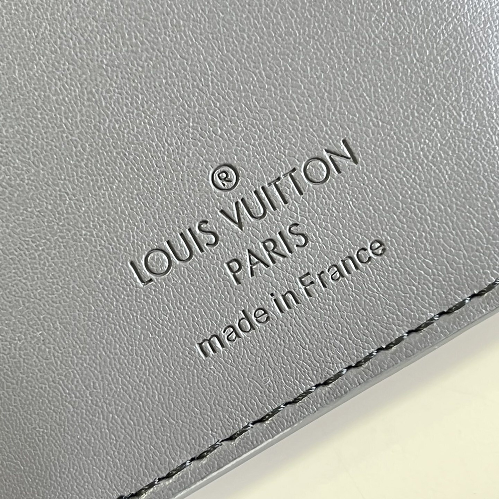 Louis Vuitton Wallets M81382 8*11*1cm