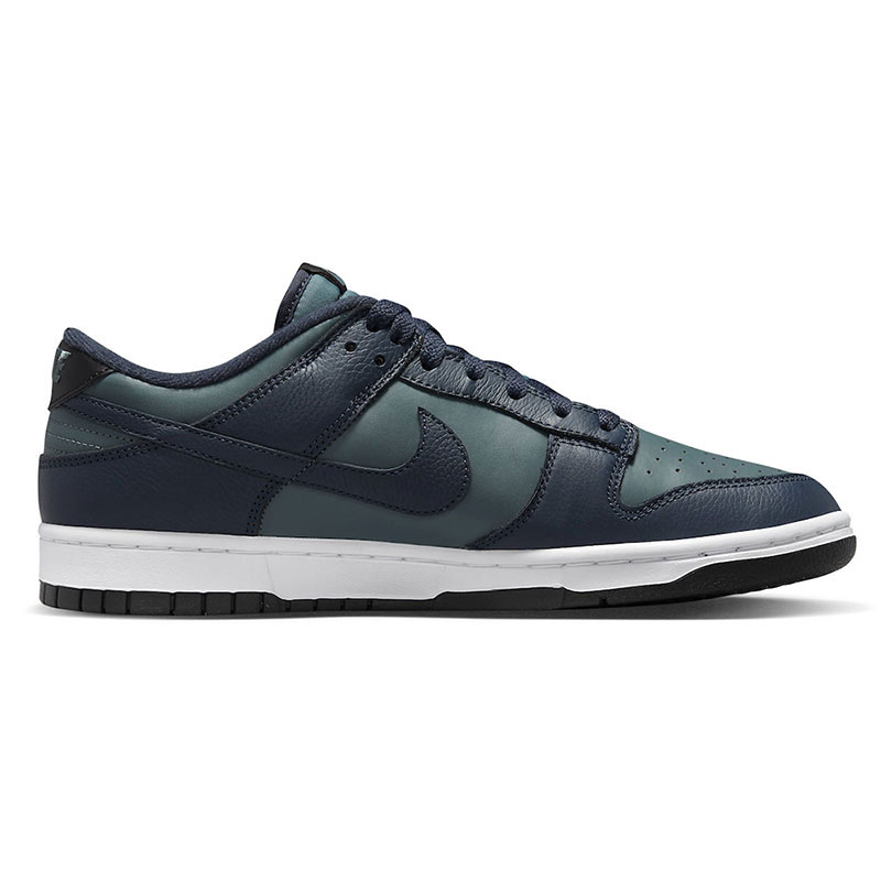 DUNK LOW PREMIUM 