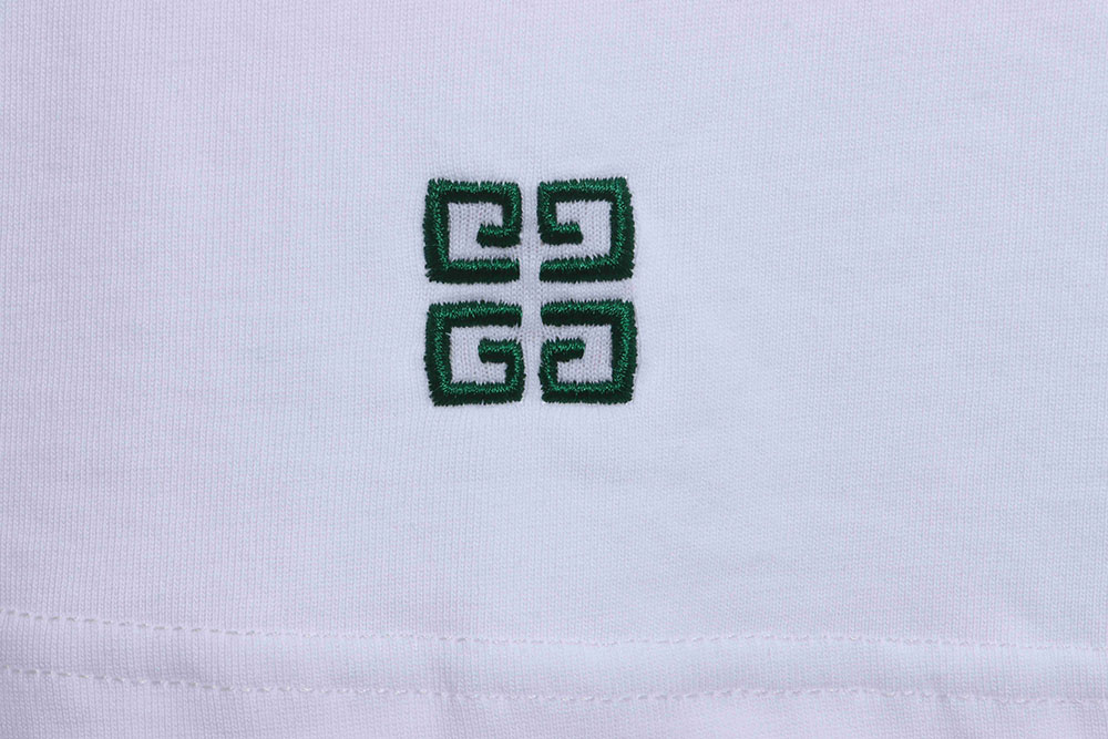 Givenchy embroidered logo patch short sleeves