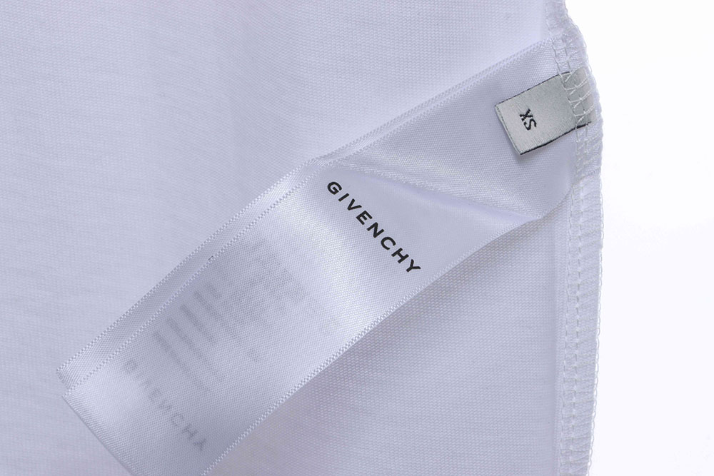 Givenchy embroidered logo patch short sleeves
